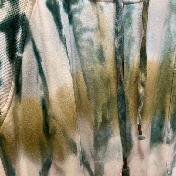 Young, Fabulous & Broke Reid Jogger in Winterleaf Wash in size Medium - Picture 9 of 10